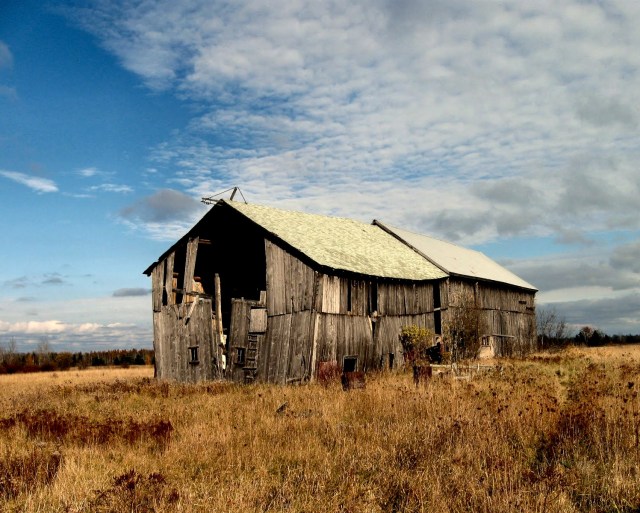 old barn in Chippewa Co